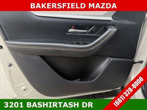 Used 2024 MAZDA CX-90 Plug-In Hybrid w/ Premium Pkg image 10