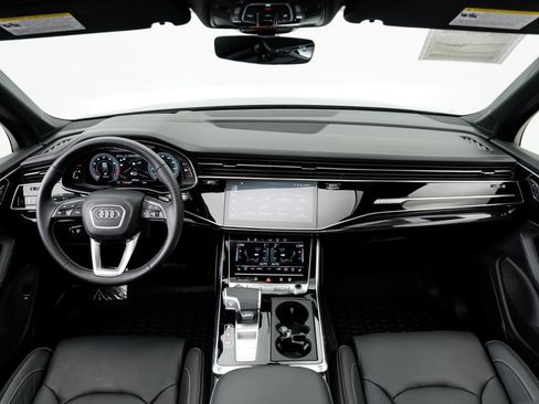 Certified 2025 Audi Q7 3.0T Prestige w/ Prestige Package AWD/4WD image 20