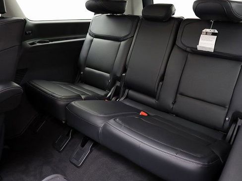 New 2025 Ford Expedition Max Platinum w/ Driver's Package image 12