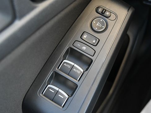 Used 2023 Honda Civic Sport image 32