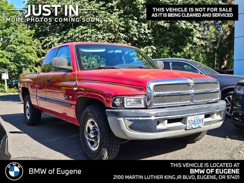 Used 2001 Dodge Ram 1500 Truck 2WD Quad Cab image 1