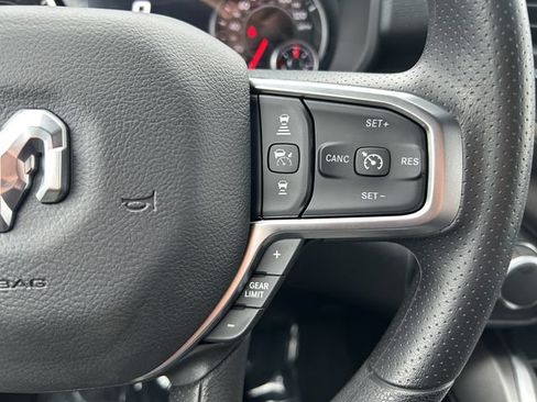 New 2026 RAM 1500 Express AWD/4WD image 4