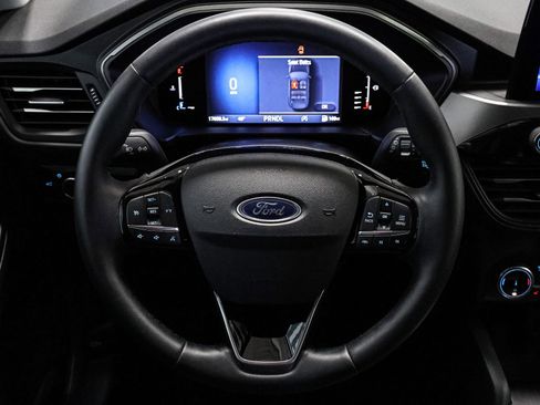 Certified 2024 Ford Escape Active AWD/4WD image 32