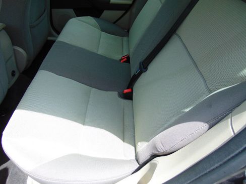 Used 2013 Ford Focus SE FWD image 11