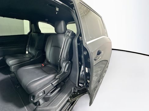 Used 2025 Honda Odyssey Sport-L image 26