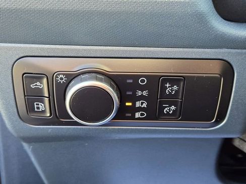 New 2026 Ford Maverick XL image 16