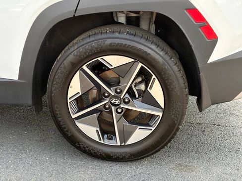 Used 2025 Hyundai Tucson SEL AWD/4WD image 47