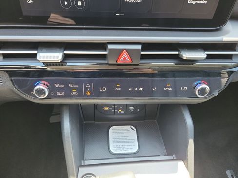 New 2026 Kia Sportage EX FWD image 31