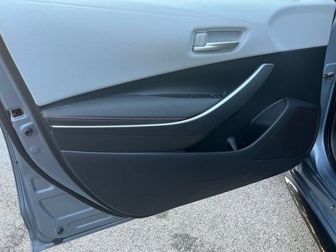 Used 2023 Toyota Corolla SE FWD image 18