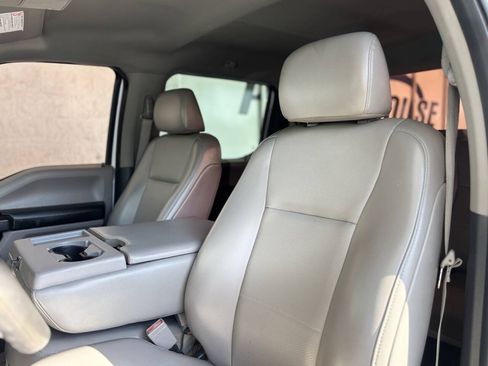 Used 2019 Ford F250 XL w/ Power Equipment Group AWD/4WD image 15