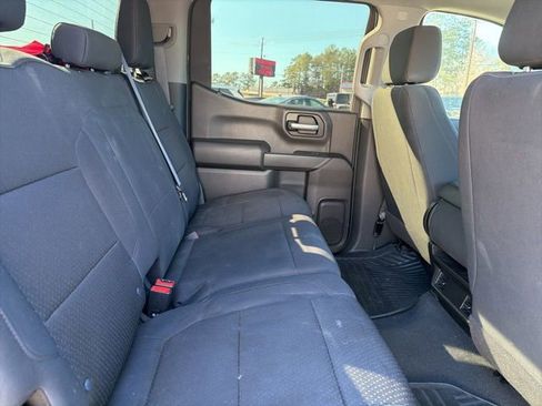 Used 2021 Chevrolet Silverado 1500 Custom image 12