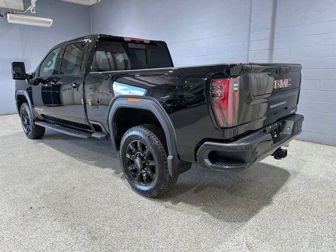 Certified 2025 GMC Sierra 2500 AT4 w/ AT4 Premium Plus Package AWD/4WD image 7