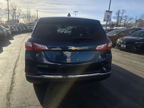 Used 2020 Chevrolet Equinox LT w/ Driver Convenience Package image 7