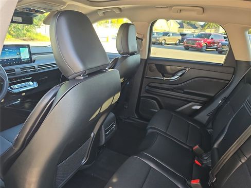 New 2026 Lincoln Corsair Grand Touring AWD/4WD image 9