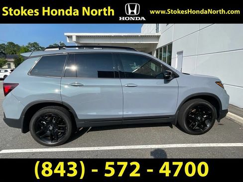 Used 2025 Honda Passport Black Edition image 3