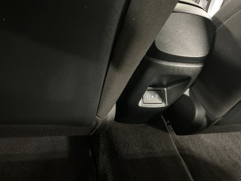 Certified 2025 Hyundai Elantra Sport FWD image 12