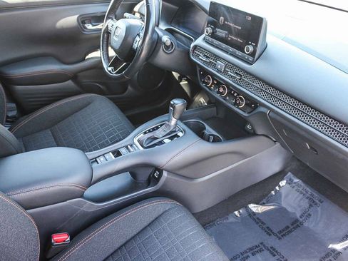 Used 2023 Honda HR-V Sport image 17