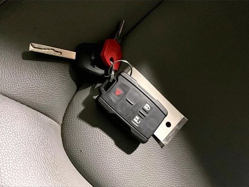 Used 2018 Chevrolet Colorado W/T w/ WT Convenience Package image 10