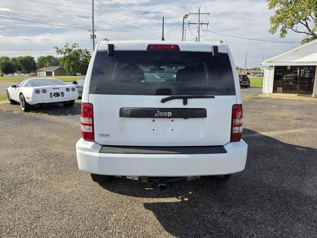 Used 2012 Jeep Liberty Sport RWD image 6