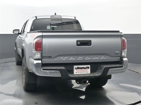 Used 2023 Toyota Tacoma TRD Off-Road image 4