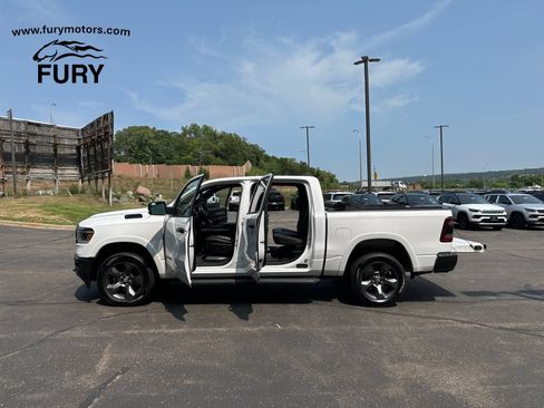 Used 2023 RAM 1500 Big Horn AWD/4WD image 45