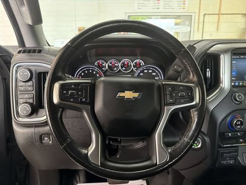 Certified 2021 Chevrolet Silverado 1500 LT AWD/4WD image 14