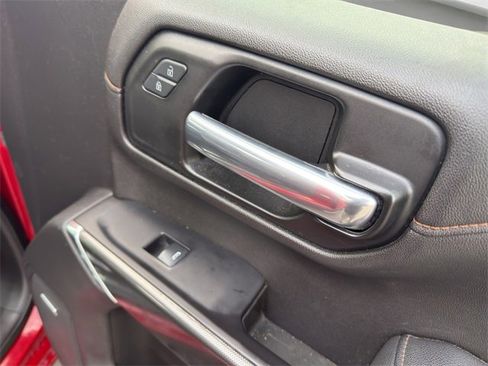 Used 2021 GMC Sierra 1500 AT4 w/ AT4 Preferred Package image 16