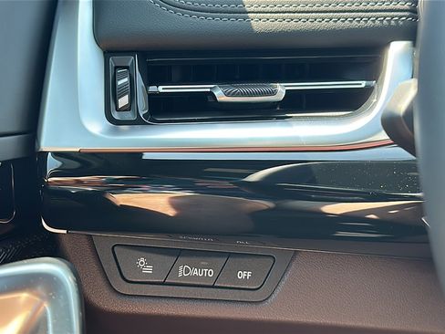 New 2025 BMW X1 xDrive28i w/ Technology Package image 25