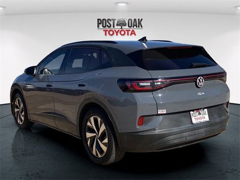 Used 2023 Volkswagen ID.4 Pro image 5