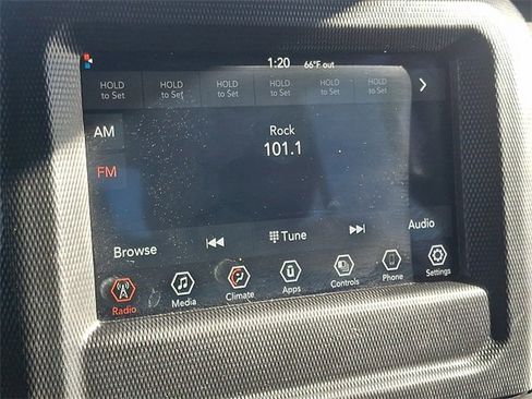 Used 2023 Jeep Gladiator Sport image 16