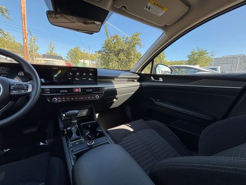 Used 2025 Kia K5 LXS image 34