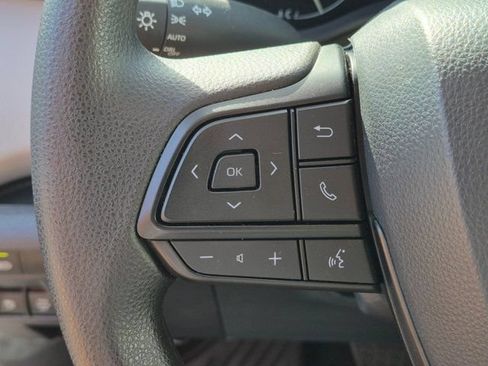 Certified 2026 Toyota Sienna LE AWD/4WD image 23