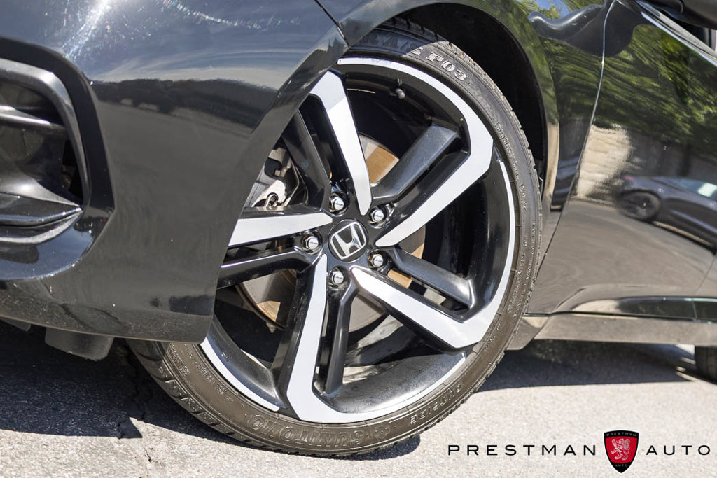 Used 2018 Honda Accord Sport image 10