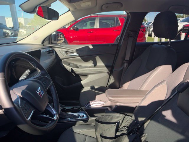 Used 2024 Buick Encore GX Preferred FWD image 5
