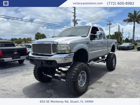 Used 2003 Ford F250 XLT AWD/4WD image 5
