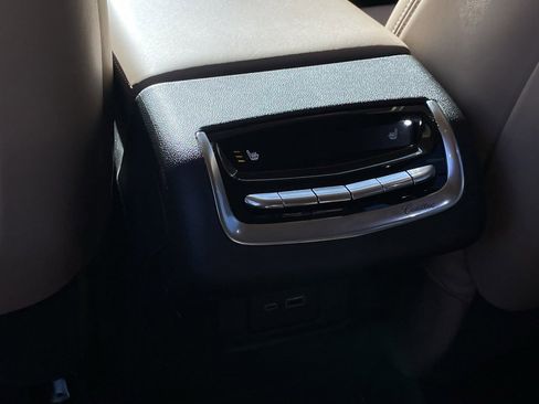 Used 2024 Cadillac XT6 Premium Luxury w/ Platinum Package image 23