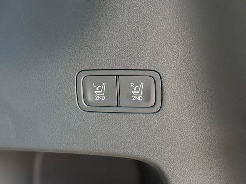 New 2026 Hyundai Santa Fe SE image 7