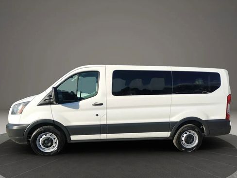 Used 2016 Ford Transit 150 XL image 3