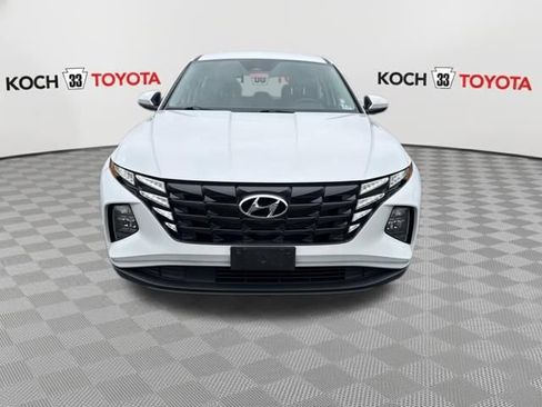 Used 2022 Hyundai Tucson SE image 2