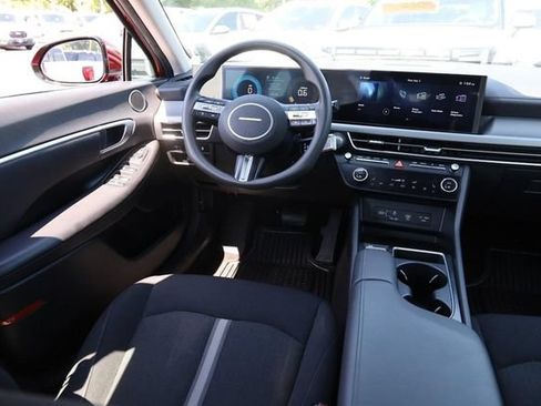 Used 2024 Hyundai Sonata SEL FWD image 23