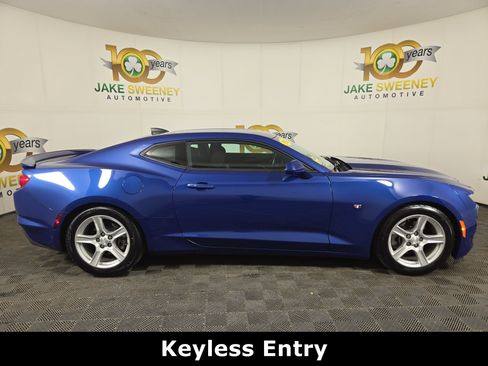 Certified 2019 Chevrolet Camaro LT image 10