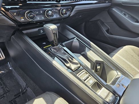 Used 2025 Honda Accord Sport image 24