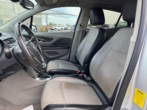Used 2015 Buick Encore FWD image 12