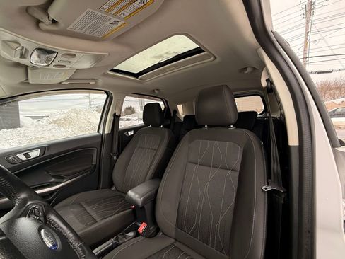 Used 2018 Ford EcoSport SE w/ SE Convenience Package image 25