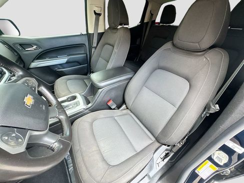 Used 2019 Chevrolet Colorado LT RWD image 16