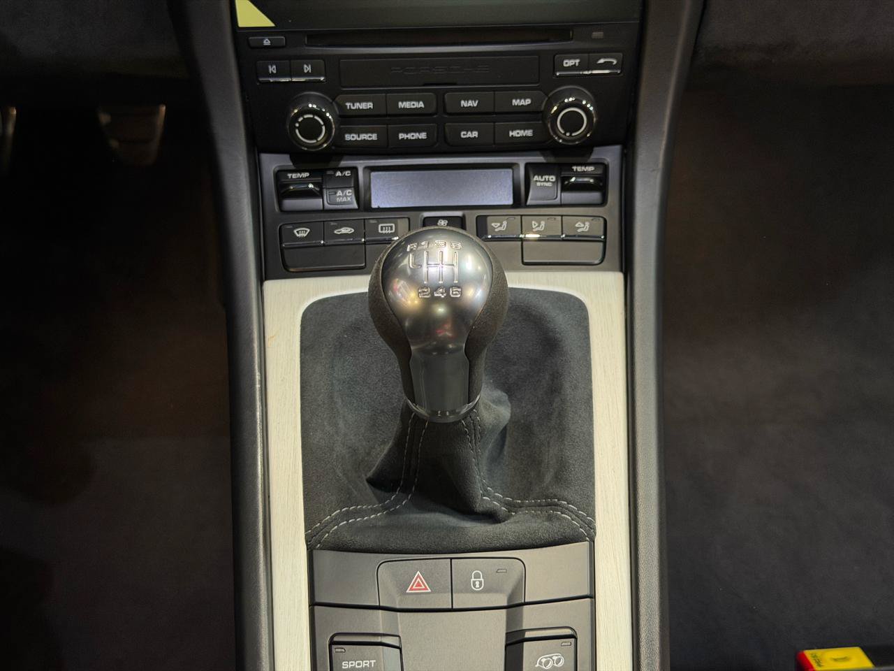 Used 2018 Porsche 911 GT3 RWD image 20