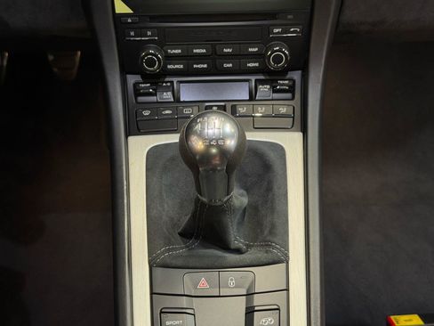 Used 2018 Porsche 911 GT3 RWD image 20