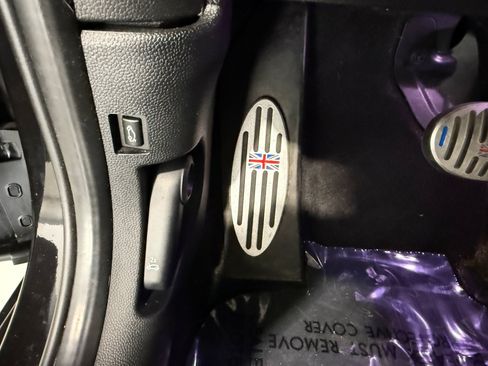Used 2018 MINI Cooper S FWD image 22