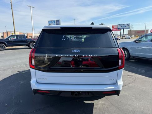 New 2026 Ford Expedition Max Active AWD/4WD image 5