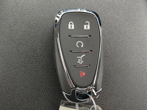 Used 2024 Chevrolet Equinox LT image 28